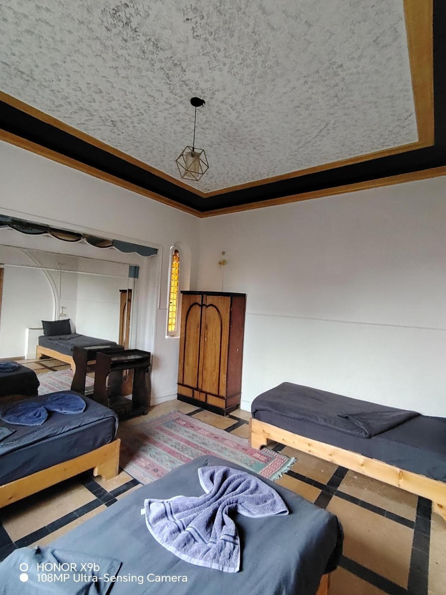 Castle Hotel Kaherah Luaran gambar